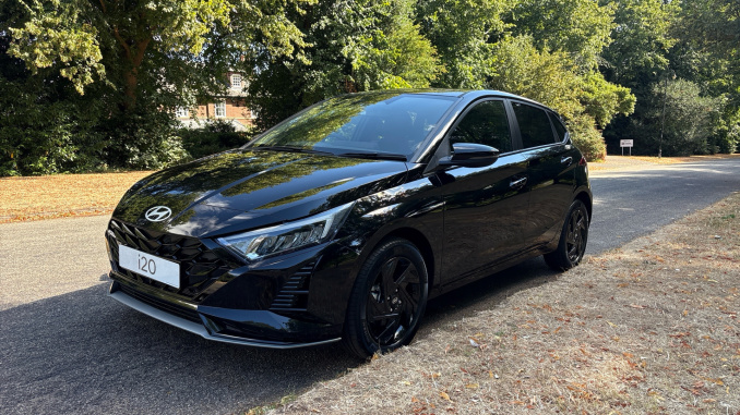 Hyundai i20 1.0T GDi 90 Black Line 5dr Petrol Hatchback - Image 22